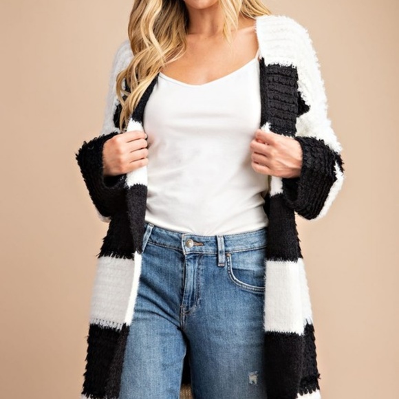Black/White Striped Loop Knit Open Front Cardigan - Picture 2 of 4